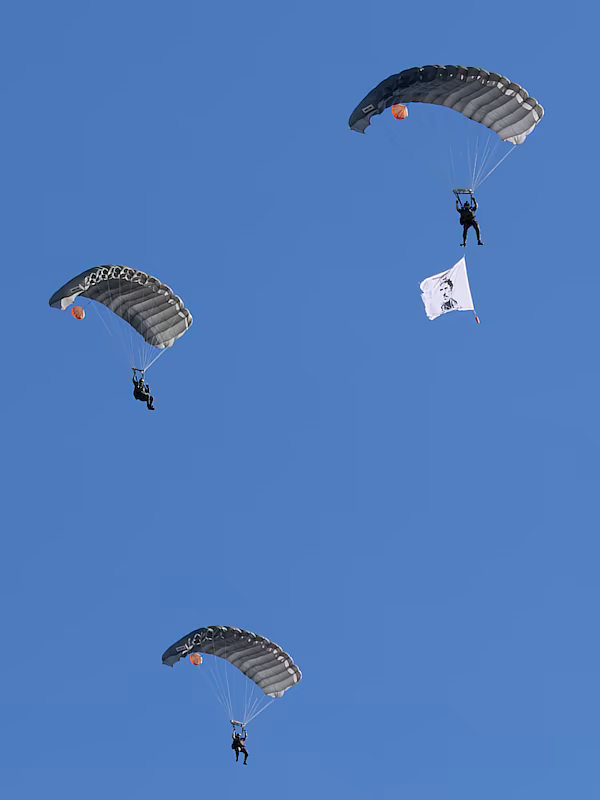 Parachute