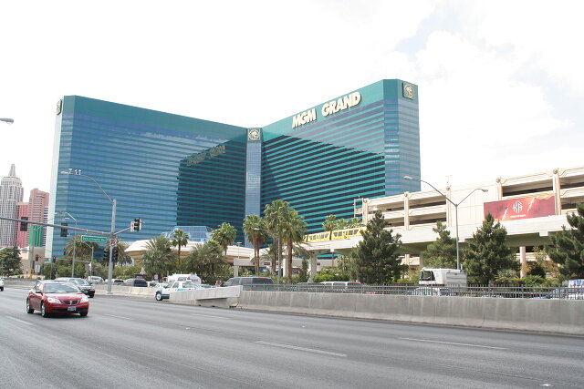 MGM Grand Hotel/Casino by day
