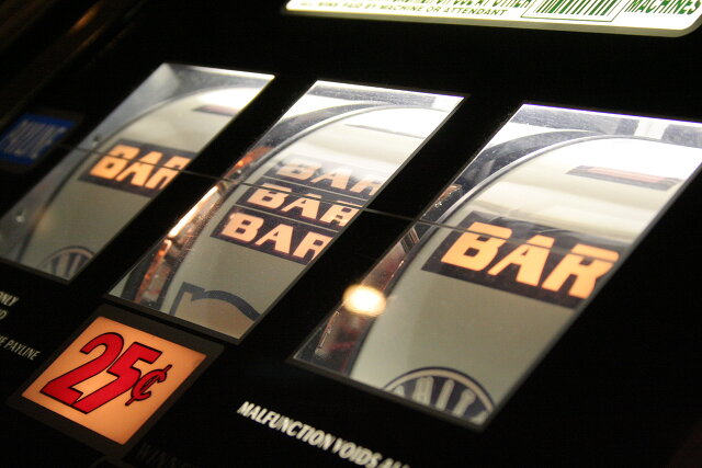BAR BAR BAR